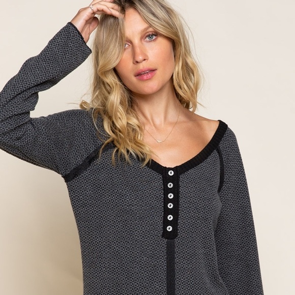 CHARCOAL TWO TONE TOP (REGULAR & PLUS) - Picture 10 of 10